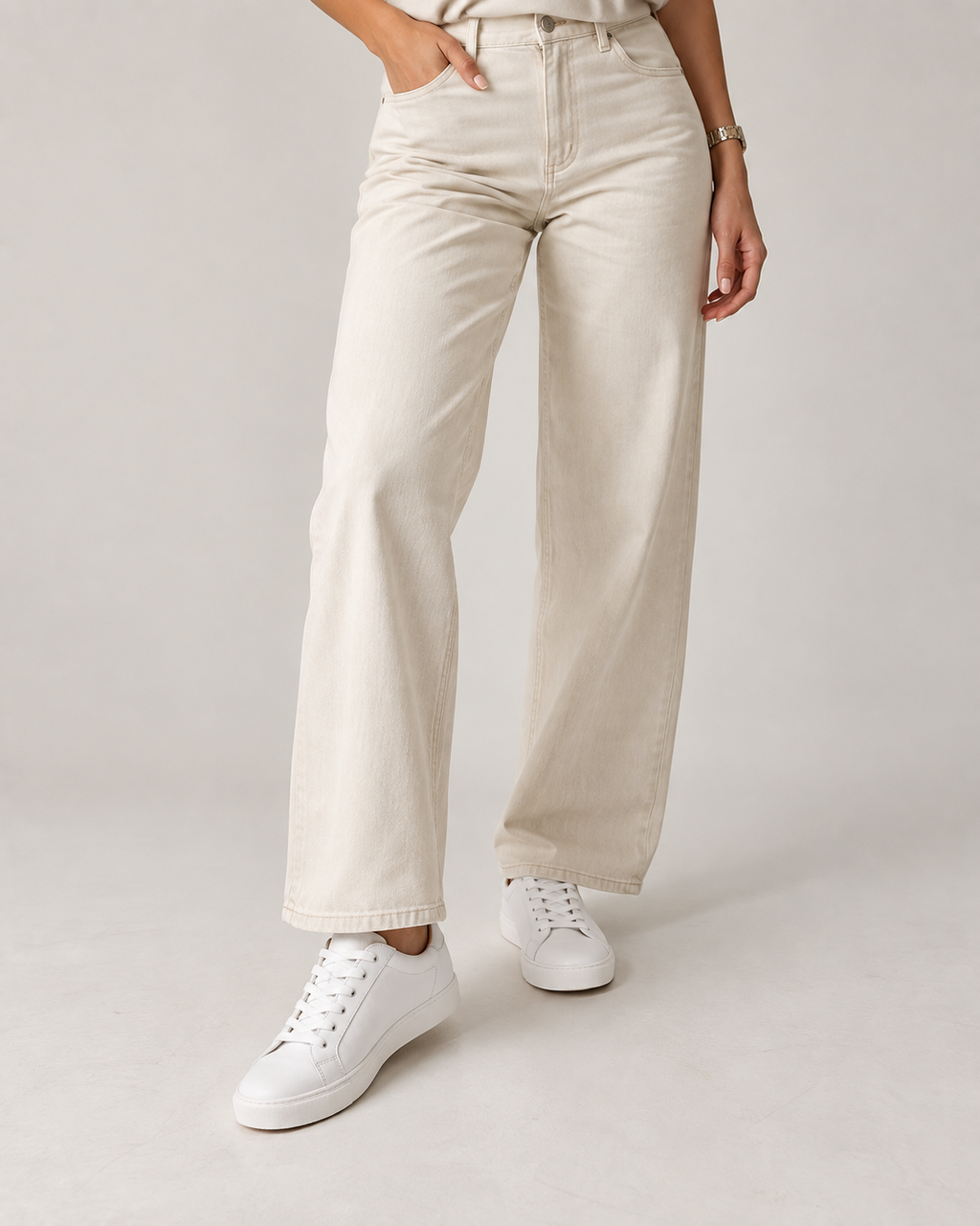 The Mason Sneaker - White