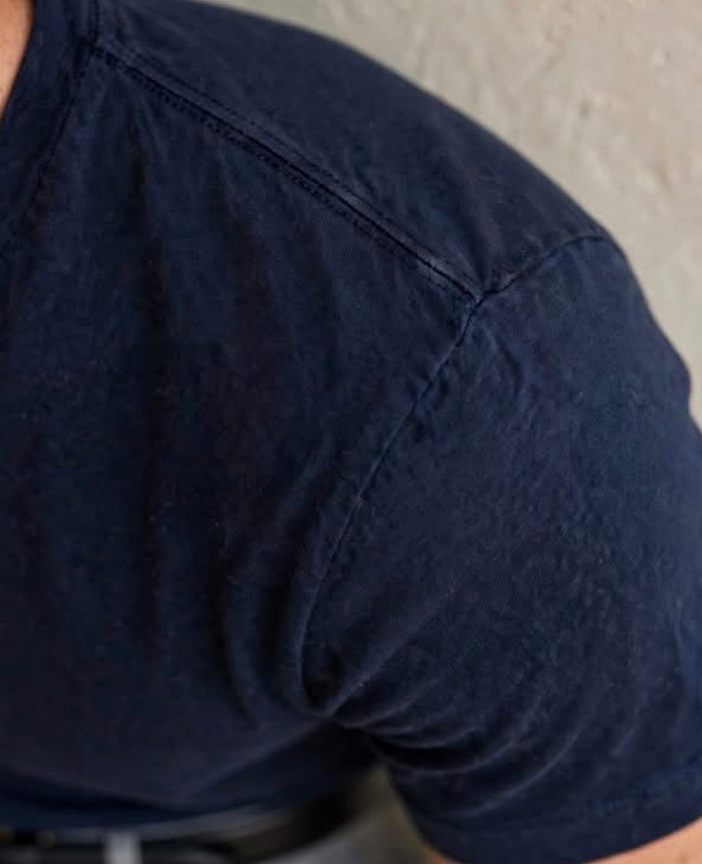 Deep  Navy essential - T-Shirt