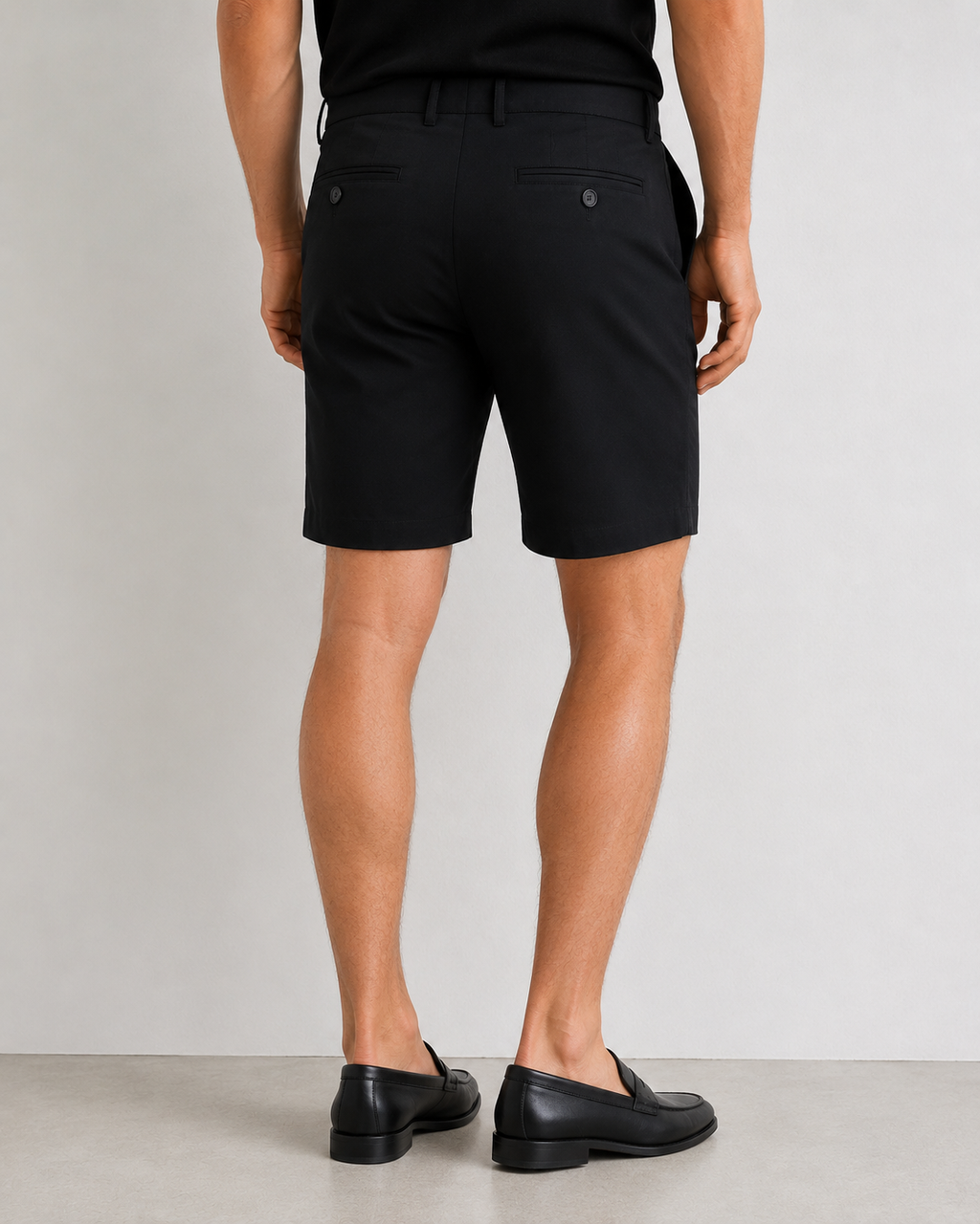 The Cartagena Short Tailored Chino in Black