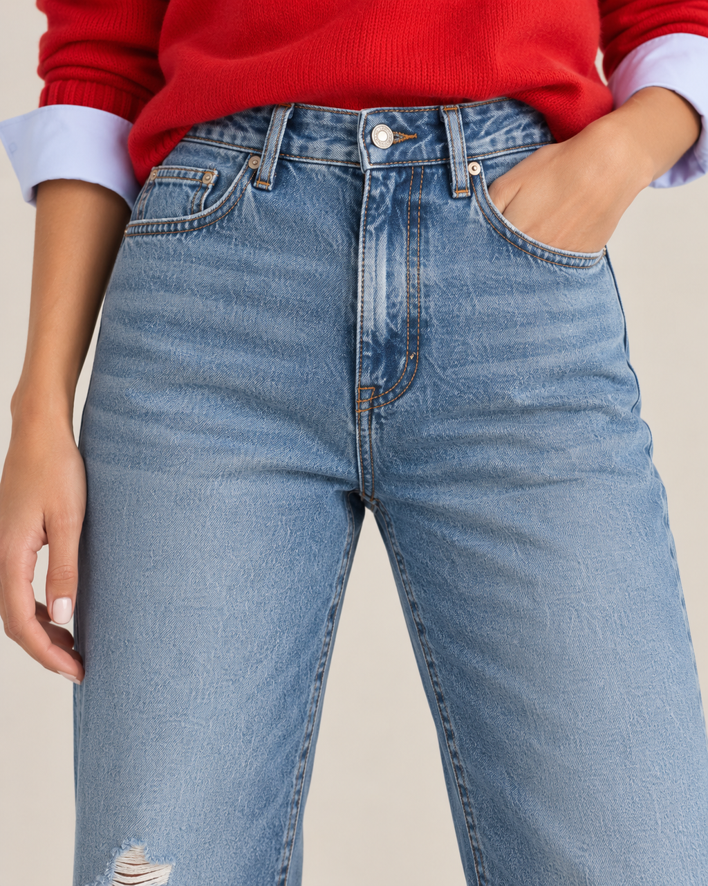 Light Wash Straight Leg Distressed Jeans
