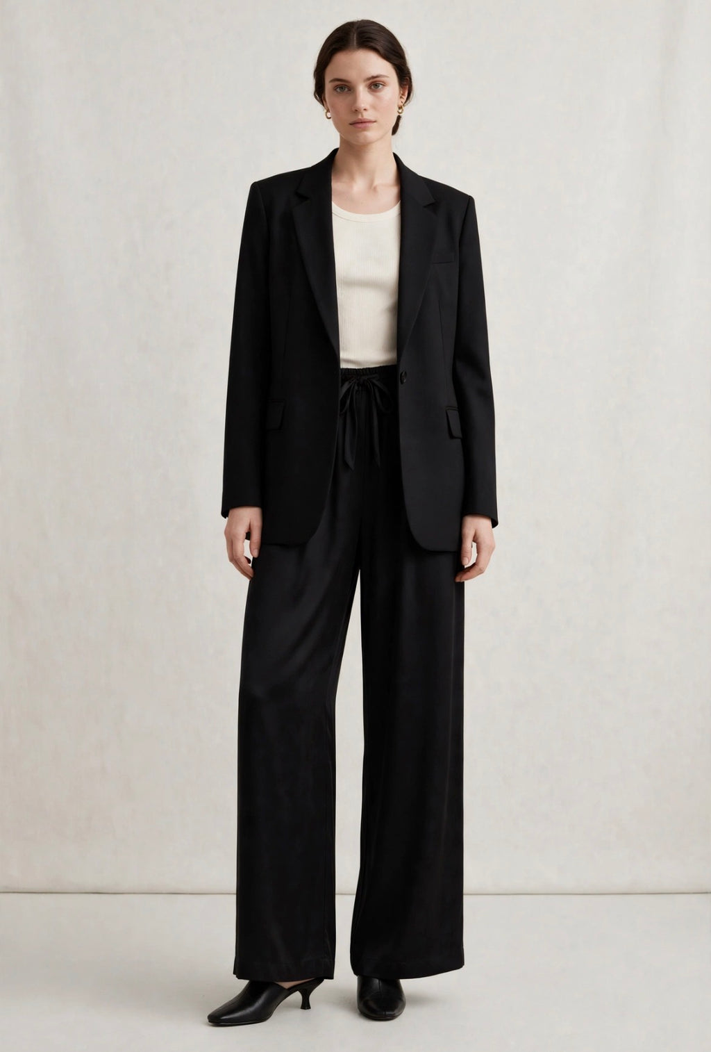 Sophia - Silk Drawstring Black