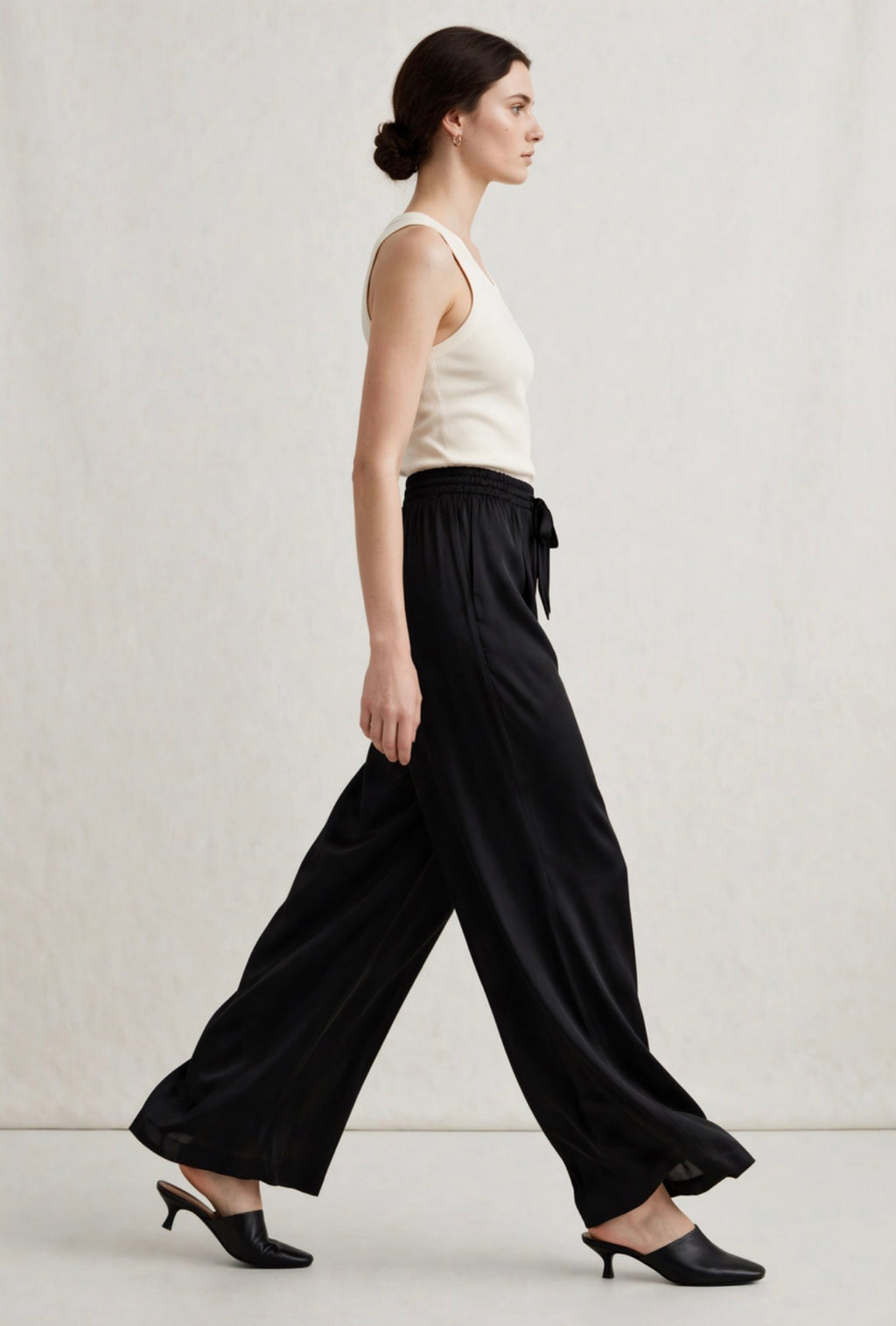 Sophia - Silk Drawstring Black